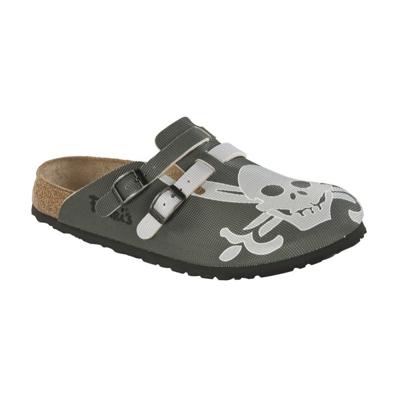 grey birkenstock clogs